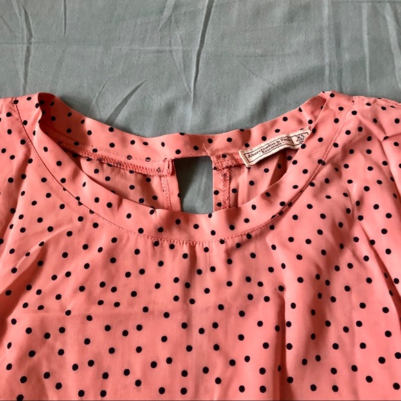 Abercrombie Polka Print Peach Top - Picture 2 of 5
